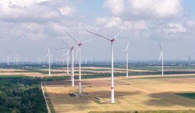 RWE nimmt Windpark auf ehemaliger Tagebaufläche in Betrieb