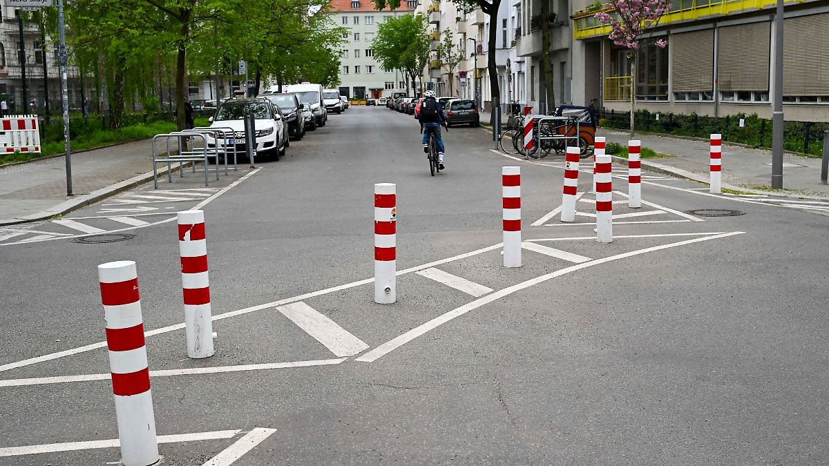 Berlin & Brandenburg: Berliner Linke: Autofreie Innenstadt muss bezahlbar sein