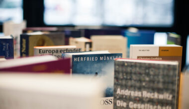 Webinar zu Open Access für Bücher: Tipps für Autor:innen und Herausgebende