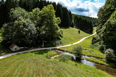Die Albtäler-Radtour führt durch die spektakulären Landschaften der Schwäbischen Alb.