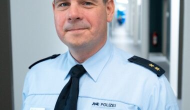 POL-KA: (KA) Ettlingen - Wechsel an der Spitze des Polizeireviers