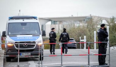 Berlin & Brandenburg: Sperrungen im Regierungsviertel wegen Selenskyj-Besuch