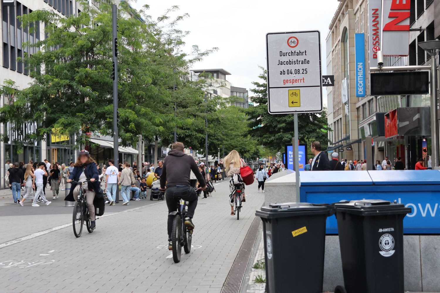 Düsseldorf Stadtmitte: Schadowstraße als Einbahnstraße für Radfahrer*innen? - Ddorf-Aktuell