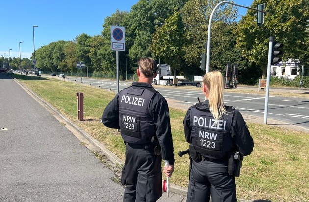 POL-BO: 68 Verkehrsteilnehmer mit Handy am Ohr erwischt - Schwerpunkteinsatz des ...