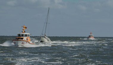 Niedersachsen & Bremen: Seenotretter bergen Vater und Sohn vor Baltrum aus Notlage