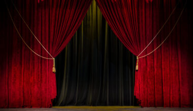 In einigen Wiesbadener Stadtbibliotheken wird ein Theaterstück für Kinder aufgeführt