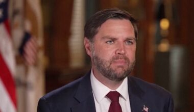 Vor Trump-Putin-Gipfel: Vance will Ukraine den Geldhahn zudrehen