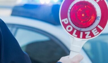 Illegales Autorennen in Wiesbaden endet mit Unfall