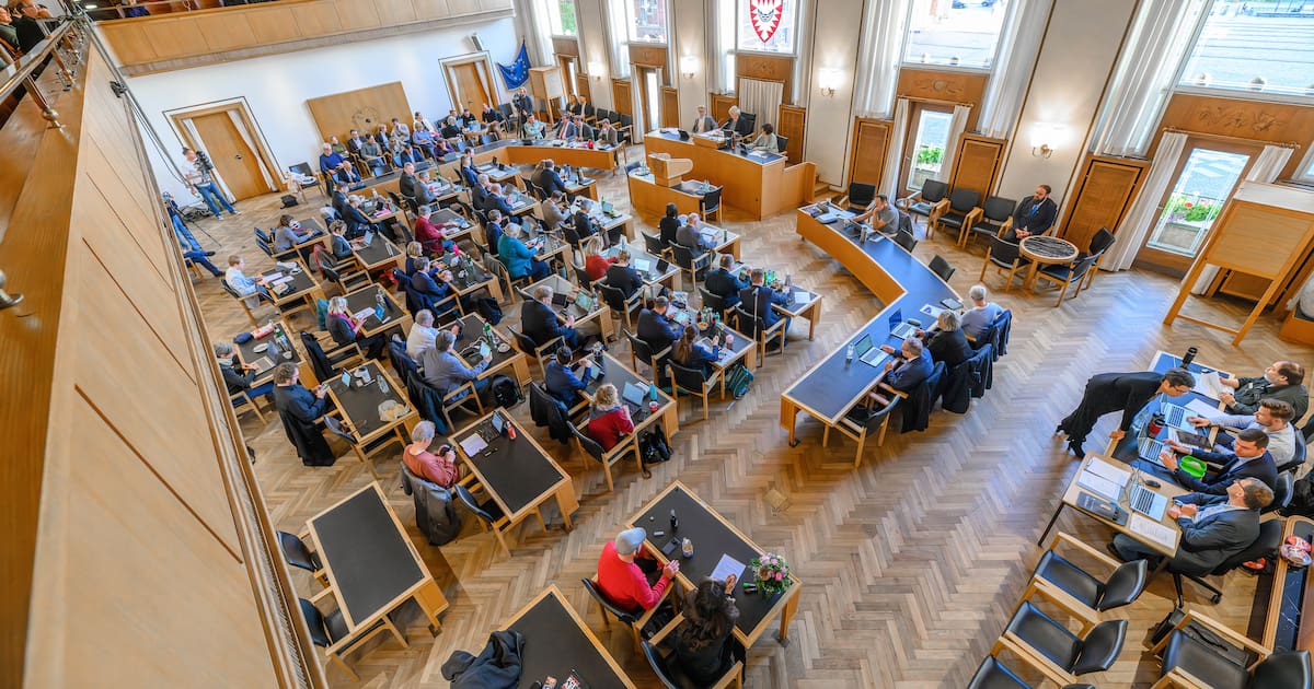 Kommentar zum Kieler Haushalt: Grün-Rot muss Vorschläge liefern