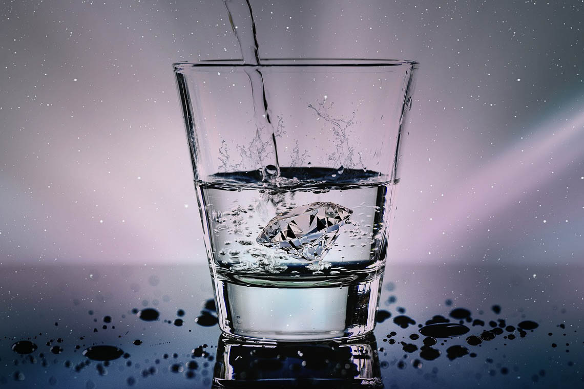 So trinken Sie richtig: Flüssigkeitsstrategien für heiße Tage