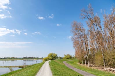 Die Grenzlandtour startet an der Elbe im Biosphärenreservat Flusslandschaft Elbe-Brandenburg.