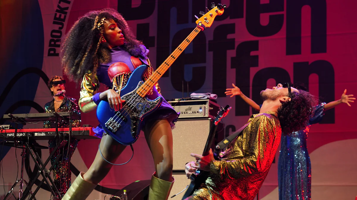 Respekt in Nürnberg: Das Bardentreffen legt 2025 den Fokus auf Musikerinnen - so war das Festival - Bayern