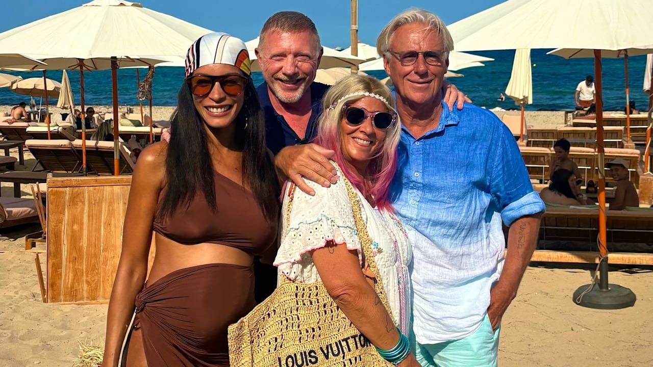 Ibiza: Boris Becker und Björn Borg strahlen im Beachclub | Unterhaltung