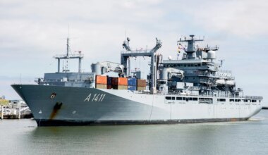 Bundeswehr - Marineschiff „Berlin“ bricht zu Manövern im Atlantik auf - Wirtschaft