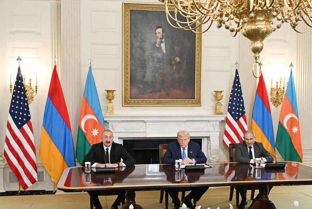 Friedensdeal zwischen Aserbaidschan und Armenien (zum Vorteil der USA)