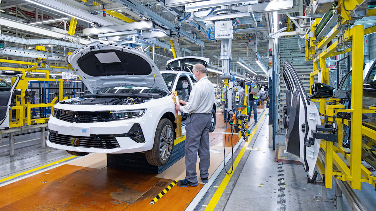 Knallharte Verbrenner-Kehrtwende bei Opel | Politik