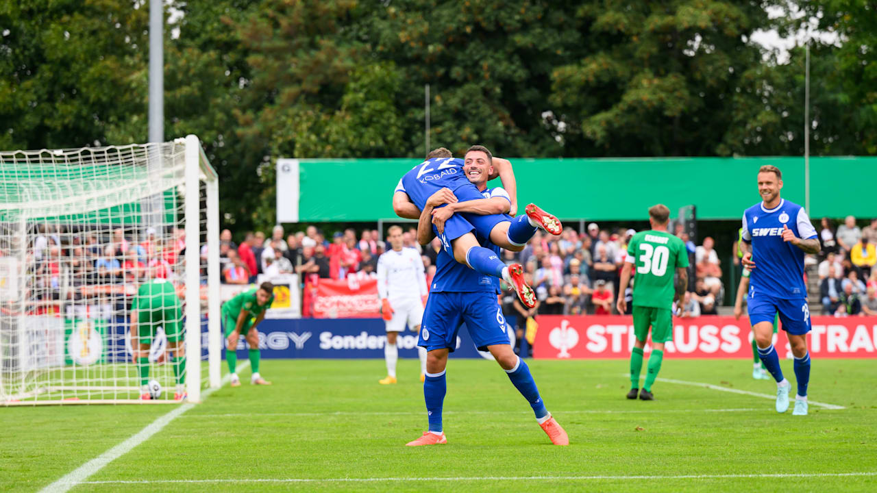 DFB-Pokal: 0:5 gegen Karlsruhe! Meuselwitz freut sich nur über Pokal-Kohle | Sport