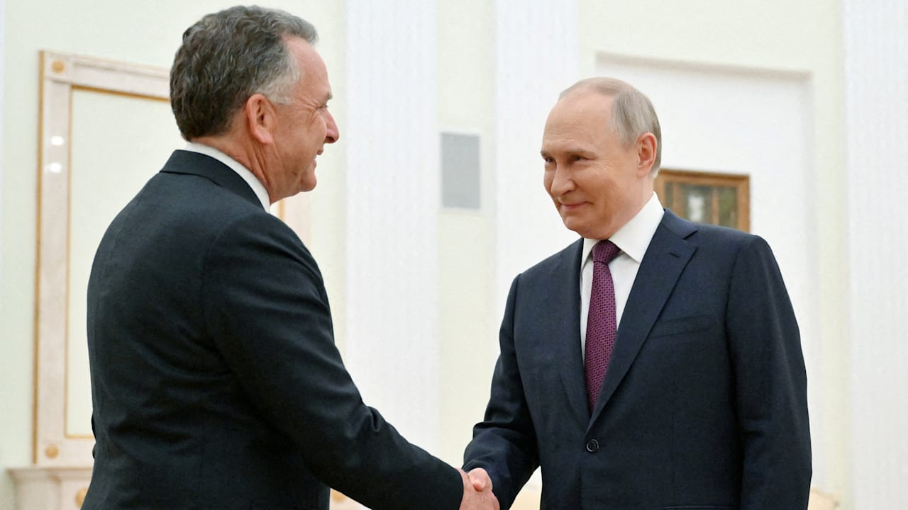 Letztes Treffen vor dem Knall?: Trump-Verhandler bei Putin | Politik
