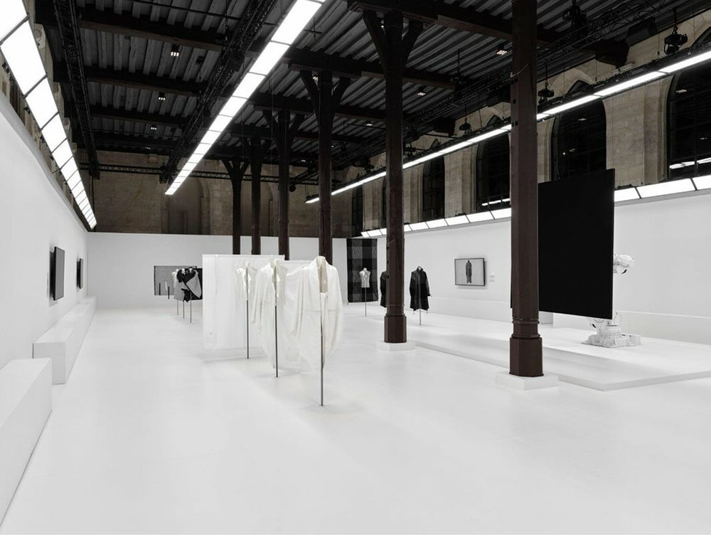 Blick in die vorangegangene Ausstellung in Paris im Januar.