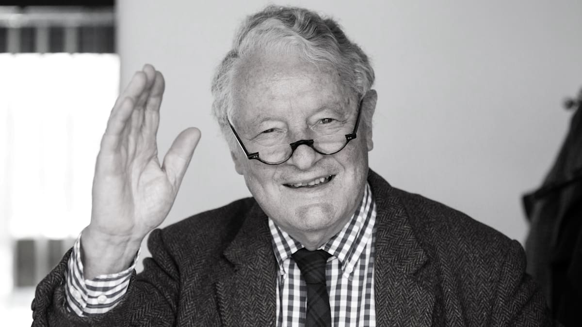 Mit 88 Jahren: Trauer um Rolf Seelmann-Eggebert – Früherer ARD-Adelsexperte gestorben
