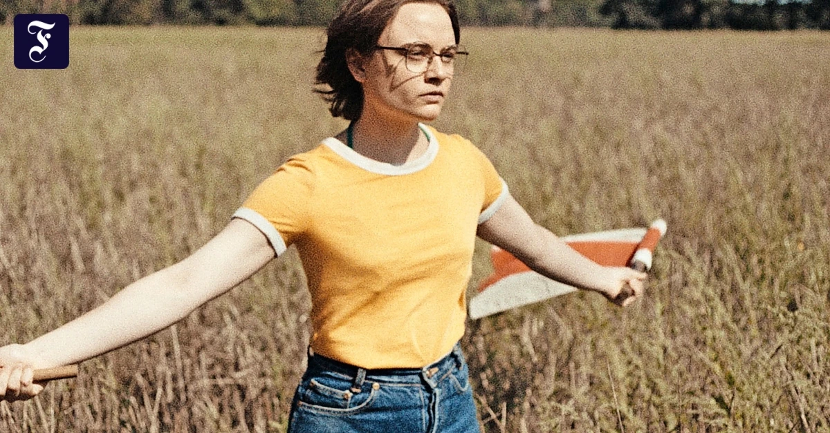 Großes Kino: Mascha Schilinskis Film „In die Sonne schauen“