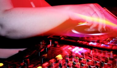 Oberschleißheim: Polizei löst Techno-Party am Autobahndreieck München-Feldmoching auf - München