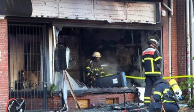 Explosion in Hamburg: Kosmetikstudio in Flammen | Regional