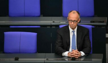 Wegen Kritik an Israel-Kurs: Krisen-Sonntag: Merz startet Operation Schadensbegrenzung | Politik