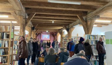 Sonderaktion "Bücher kiloweise" im Antiquariat Neustrelitz