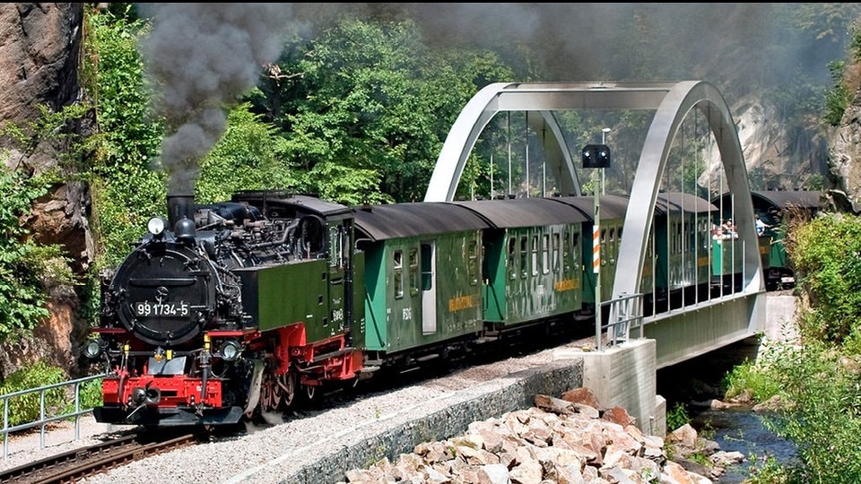 VVO konkretisiert Kürzungspläne bei Dampfbahnen im Dresdner Umland