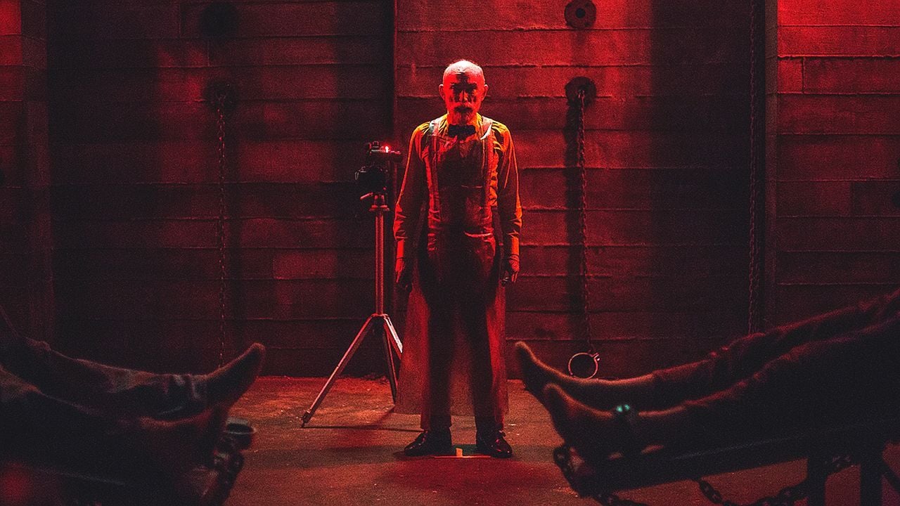 Auf den Spuren von "Saw": Der Trailer zu "Your Host" verspricht brutalen Folterhorror der fiesen Sorte - Kino News