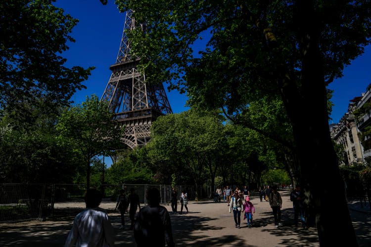 Der Eiffelturm ist die bekannteste Sehenswürdigkeit von Paris. Frankreich hat aber noch viel mehr zu bieten.