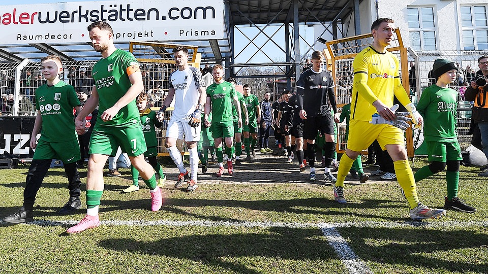 Regionalliga: Chemnitzer FC und Chemie Leipzig im Nachholer gegen den Fehlstart