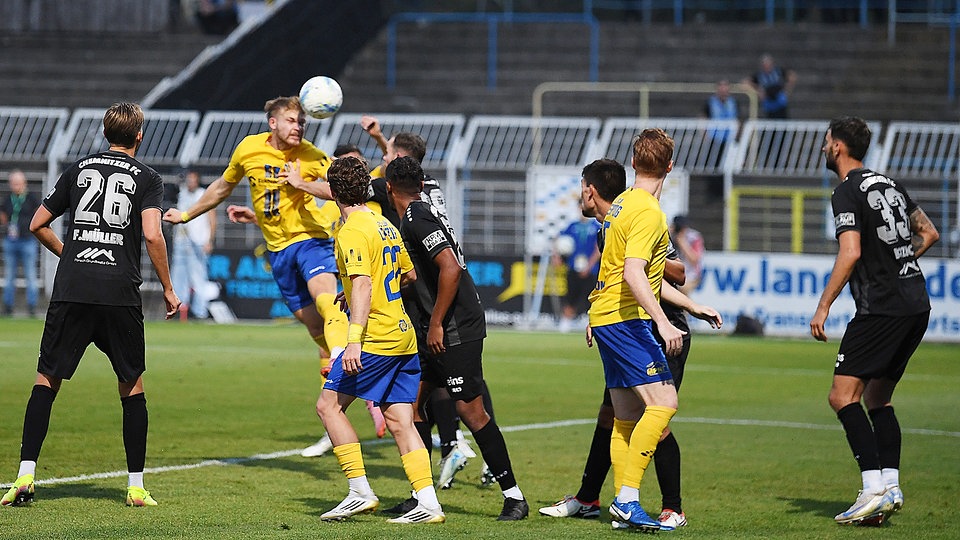 Regionalliga: Lok Leipzig kämpft Chemnitzer FC in Unterzahl nieder