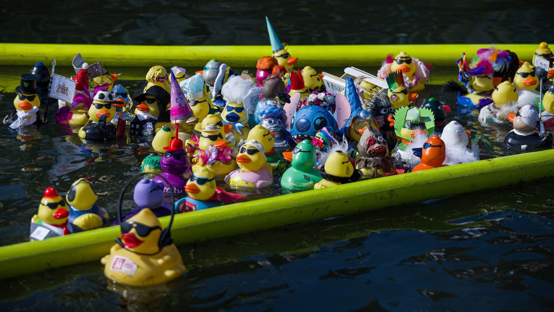 Charity-Entenrennen auf dem Maschsee