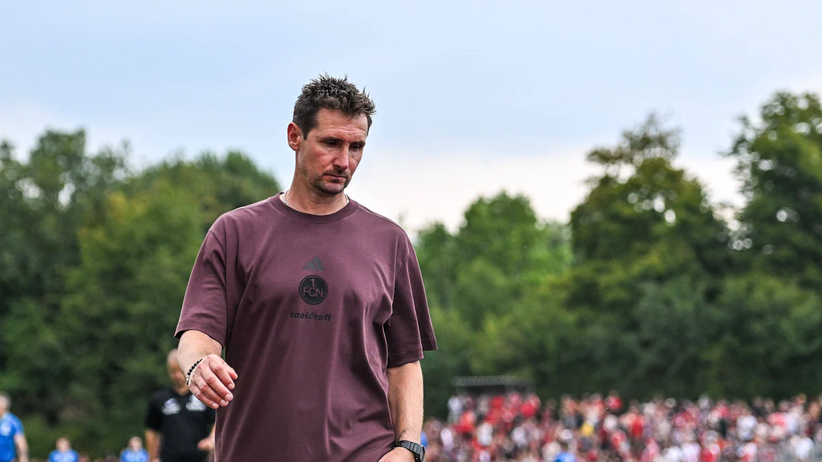 1. FC Nürnberg nach dem Pokal-Aus gegen Viertligist Illertissen: Augen zu und durch - Sport