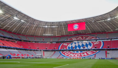 FC Bayern: Saxophonist André Schnura spielt Hymne zum Bundesliga-Start | Sport