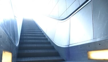 Störung bei der MVG: U-Bahn-Rolltreppen nach Blitzschlag außer Betrieb - München