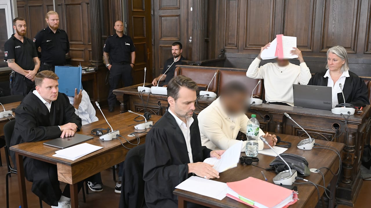 Urteil im Prozess um Raubmord in Hamburg: Mörder müssen lebenslang in Haft | Regional