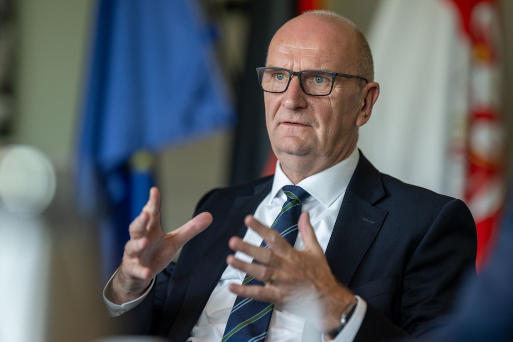 Brandenburg plant Millionen für Berater: CDU spricht von „Ersatzverwaltung“
