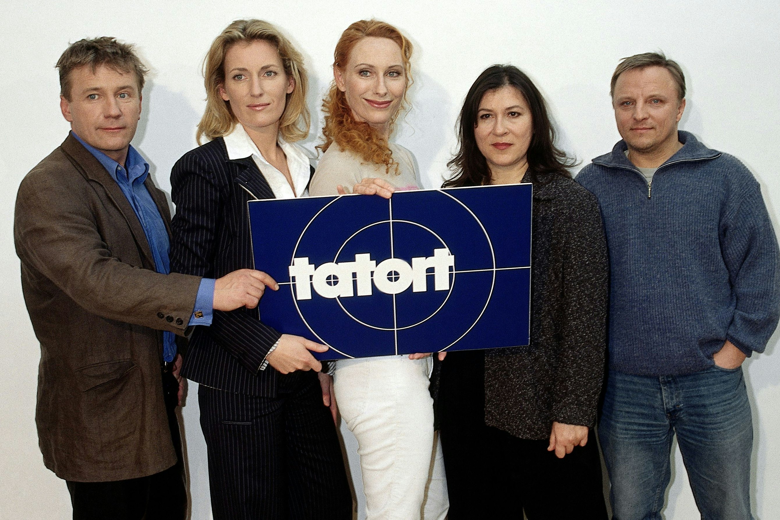 Andrea Sawatzki im Jahr 2008 mit ihren "Tatort"-Kollegen Jörg Schüttauf,  Maria Furtwängler, Eva Mattes und Axel Prahl (v. l.). Zwischen 2001 und 2009 spielte sie insgesamt 18 Mal Oberkommissarin Charlotte Sänger