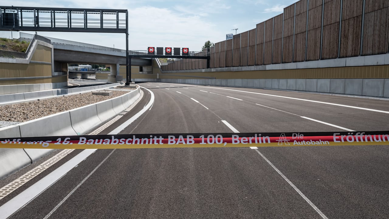 Berlin: Deutschlands teuerste Autobahn ist eröffnet | Regional