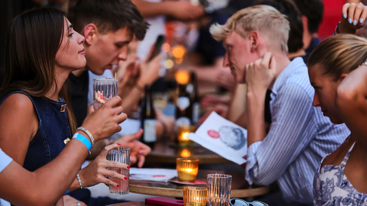 Ausgehen in München: Was ist im Univiertel wichtiger? Nachtleben oder Nachtruhe? - München