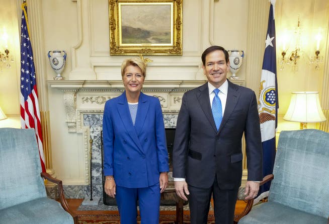 Bundespräsidentin Karin Keller-Sutter hat in Washington den amerikanischen Aussenminister Marco Rubio getroffen. Zum Treffen mit Trump kam es nicht.