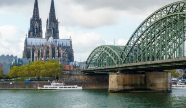 Kölner Stadtrat berät über Badeverbot im Rhein
