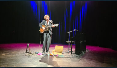 „Wie Flügel aus Worten“ – Max Prosa im Abraxas, Augsburg - News Augsburg, Allgäu und Ulm