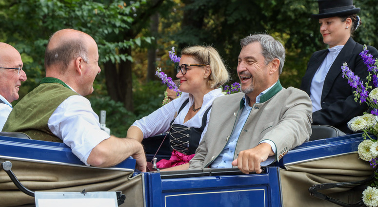 Plärrerumzug 2025 - News Augsburg, Allgäu und Ulm