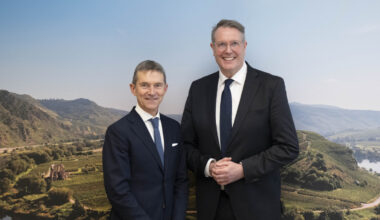 Ministerpräsident Alexander Schweitzer empfängt den britischen Botschafter Andrew Mitchell . Internetportal des Landes Rheinland-Pfalz