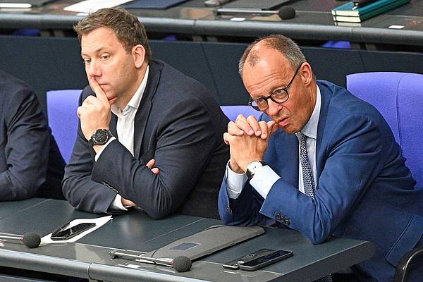 Berlin | Insa-Umfrage: Mehrheit mit Regierung und Kanzler unzufrieden