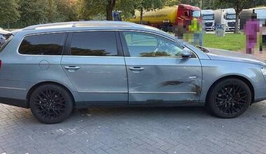 Nach seitlichem Zusammenstoß die Fahrt fortgesetzt